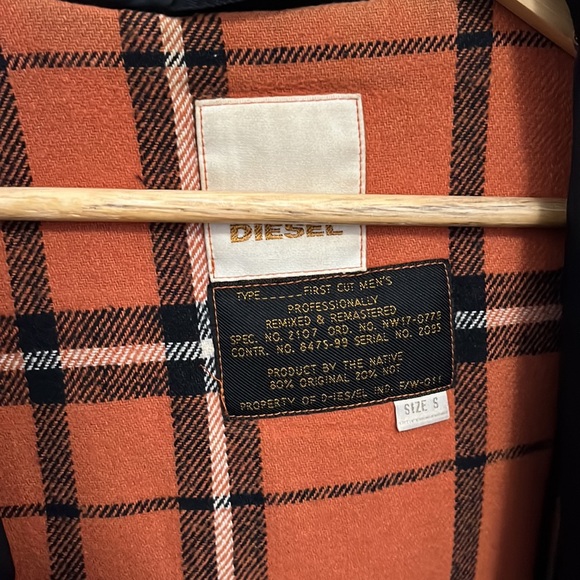 Black Diesel Men’s Fall Jacket - Picture 3 of 3